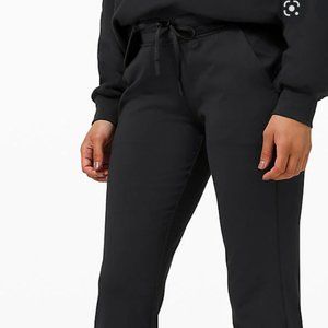 Lululemon Ready to Rulu black joggers, size 2